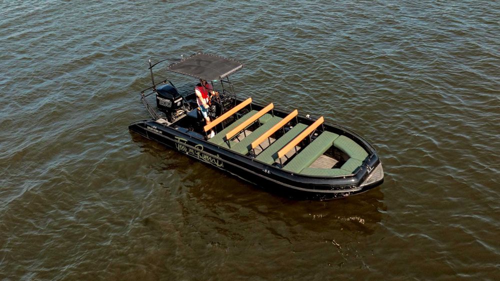 Barco Marítimo Turistico