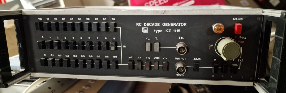 Generator dekadowy  Zopan KZ 1115