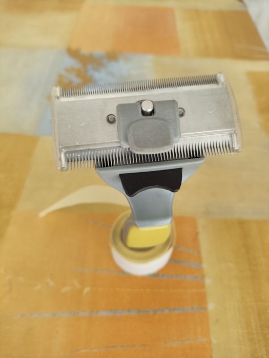 Escova para tosa de animais de estimação