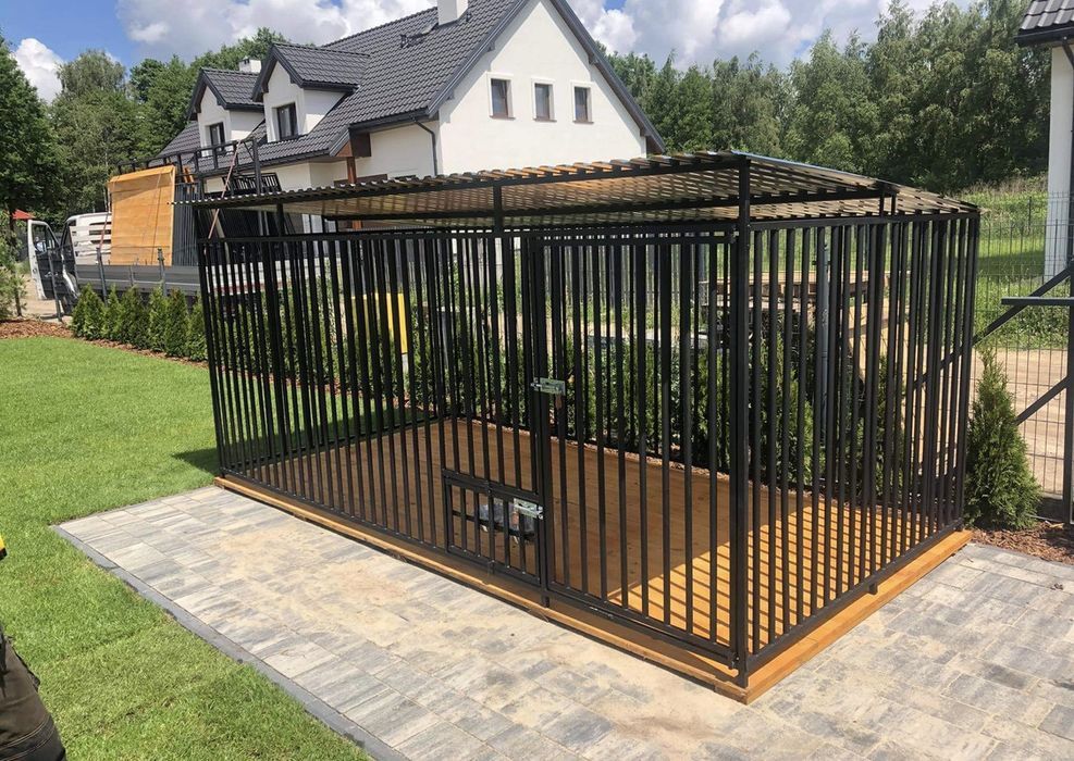 Stabilny kojec 4x2 dla psa. Wytrzymały boks, klatka, zagroda.