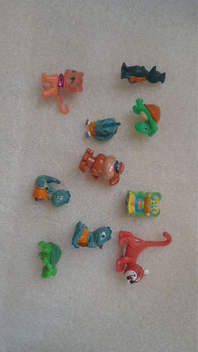 Киндери різні серії