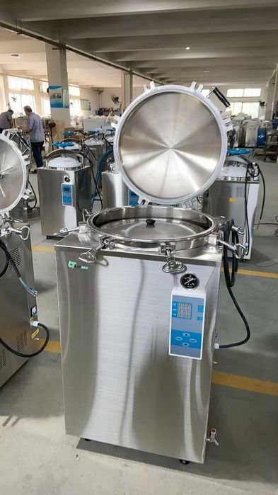 Autoklaw, sterylizator parowy  - 150 l  firma Labtex model LTA150VF