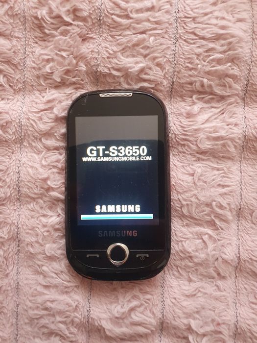 2 Samsungi sprawne
