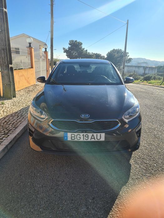 KIA Ceed 2019 (Diesel) – Oportunidade Única!