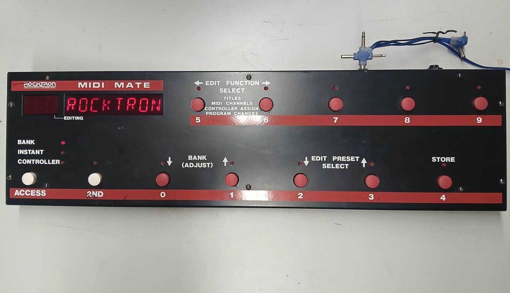 Pedaleira ROCKTRON Midi Mate