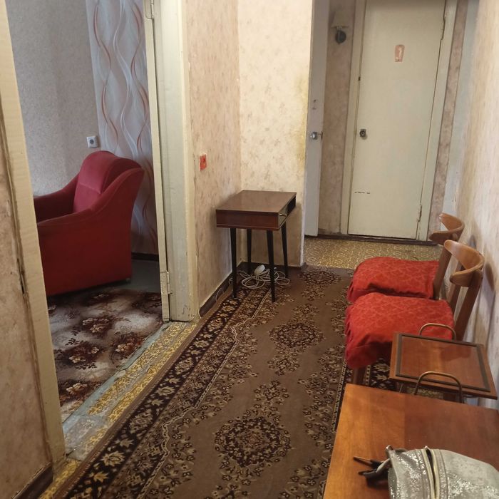 Центр Градецкий сдам 3 комнатную Ул.Котряревского