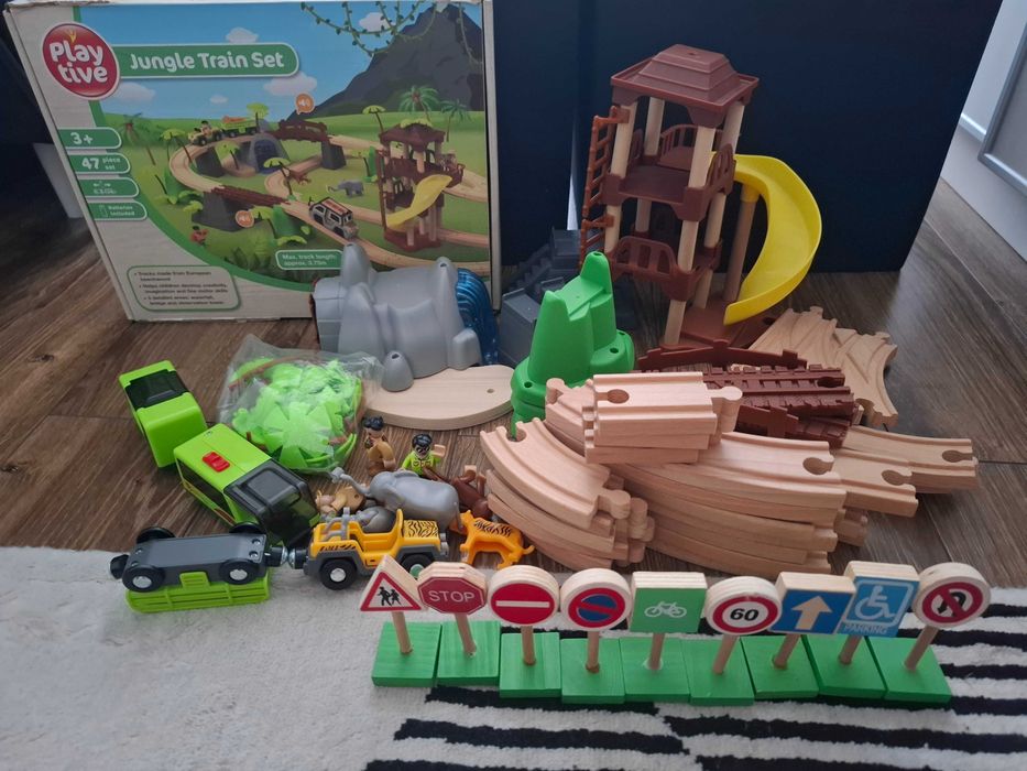 Playtive Drewniana Kolejka Dżungla + Dodatki (Znaki, Pociąg) / Kompletny zestaw
