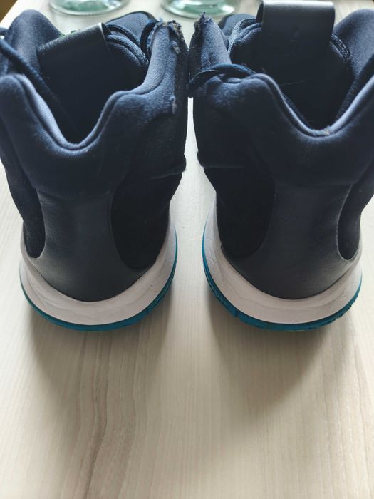 Nike Kyrie 4 Obsidian rozm. 45 (29 cm wkladka)