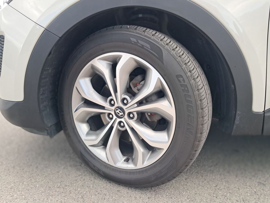 Продам Hyundai Santa Fe