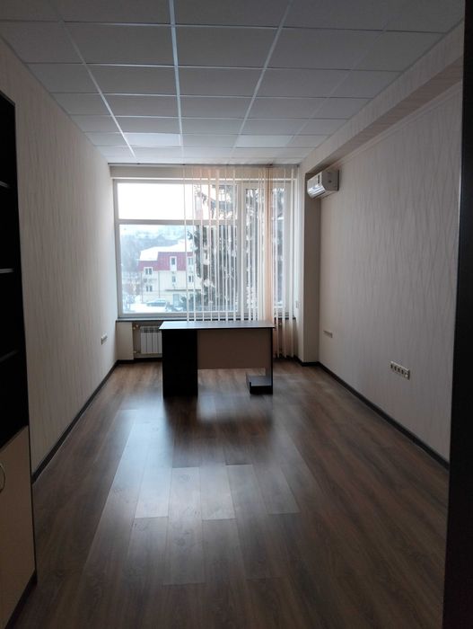 Сдам кабинет 3й этаж, Спейс холл, 15 м.квв