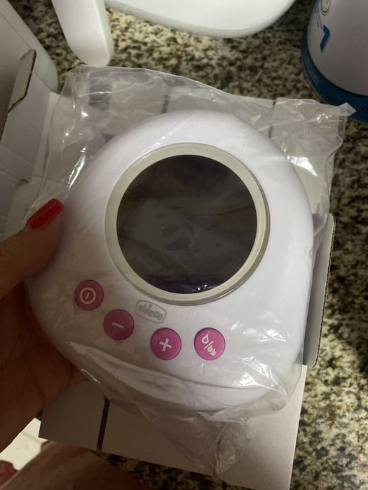 Maquina eletrica tirar leite chicco