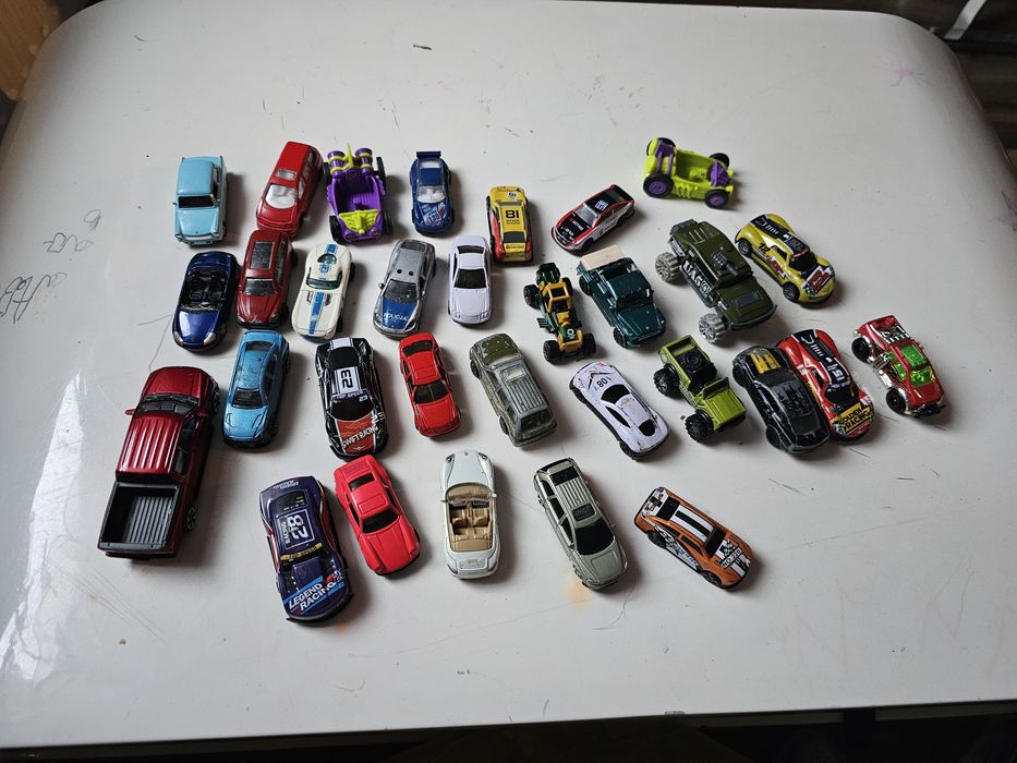 Samochodziki różne