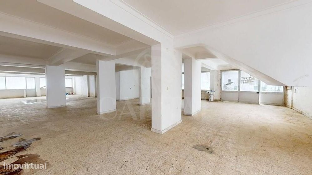 Loja 210m2 Cacém — Agualva E Mira-Sintra, Lisboa