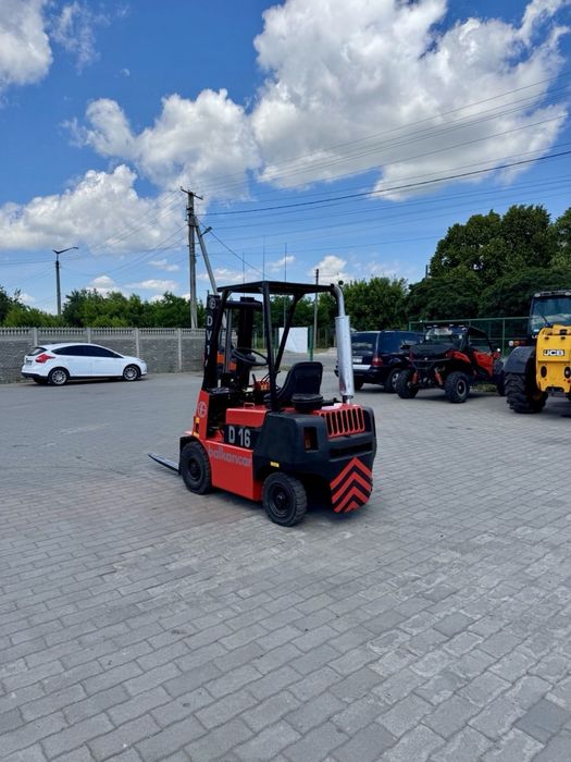 Навантажувач Балканкар ДВ 1621 Balkancar