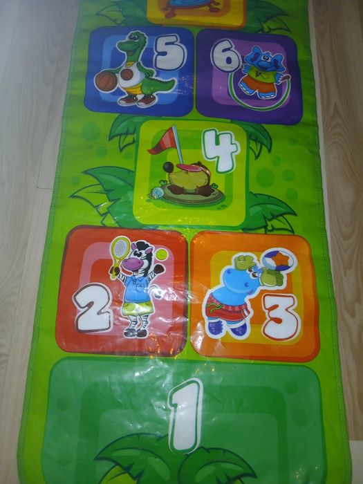 Mata do skakania / gry Chicco