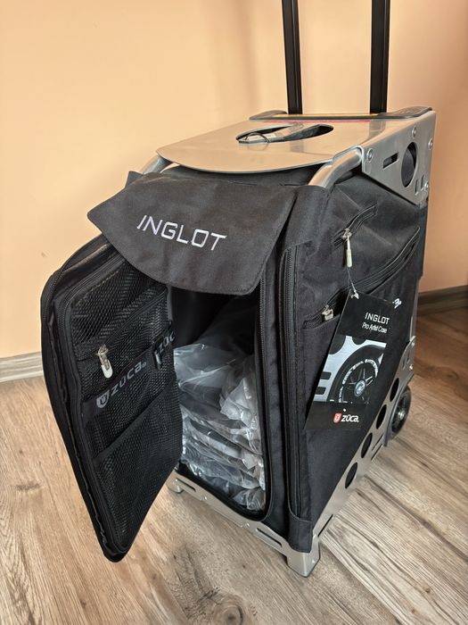 Kufer kosmetyczny ZUCA NOWY