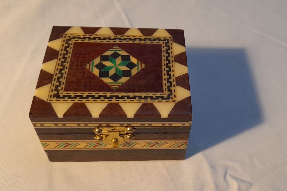 Pequeno guarda jóias