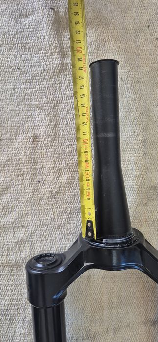 RockShox Domain 2021 - com 170mm (Bainhas 38mm) – Como Nova