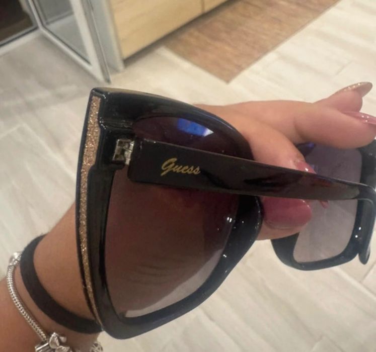 Óculos de sol guess