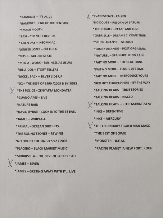 CD música variada e acessórios