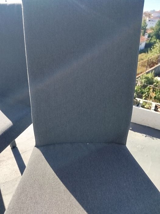Cadeiras de mesa