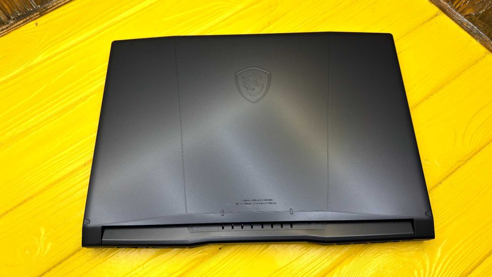 Стильний Геймерський Ноутбук Msi Katana 15 B12V /RTX 4050 6GB/ГАРАНТІЯ
