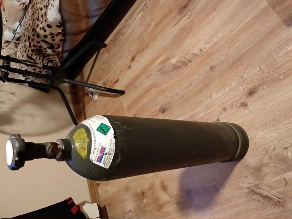 Butla CO2 pełna tlen do spawarki 6kg