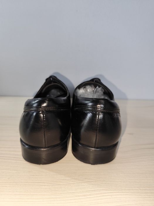 Eleganckie skórzane mokasyny męskie 42