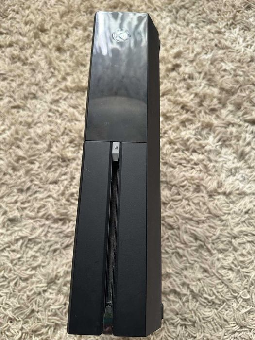 Konsola Xbox One 2014r 365GB