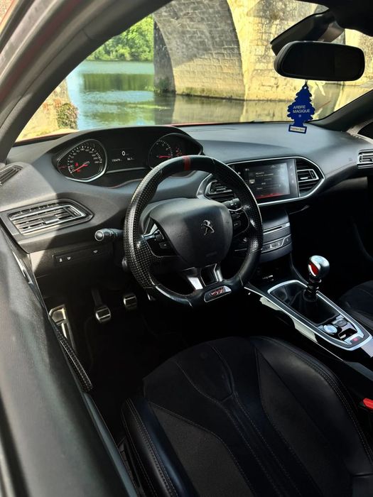 Peugeot 308 1.6 e-THP GTi