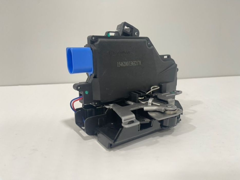 Fechadura Porta Nova VW Golf 5 MK5 6 MK6  VW Touran Traseira Esquerda