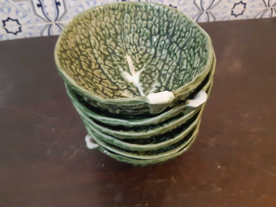 6 taças +prato+ jarro, porcelana caldas, excelente estado