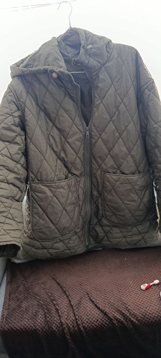 Продаю свою куртку осінню
