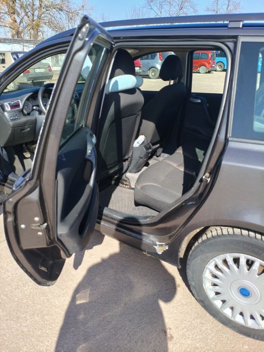 Фиат стило универсал ДВС 1.6 Опель