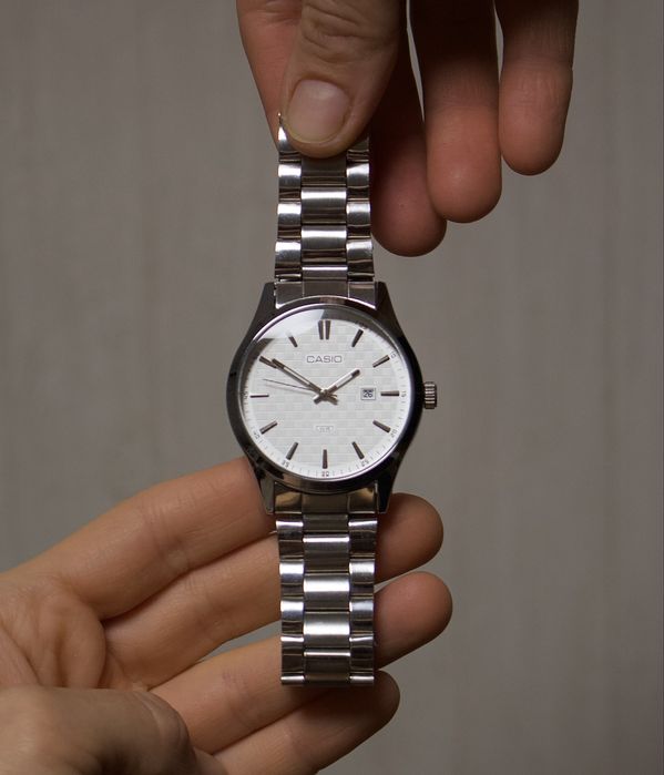 Годинник  Casio оригінал , б/у , хороший стан , недорого