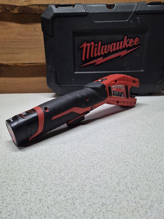 Milwaukee Obcinak do Rur C12 Pc Zestaw! A08