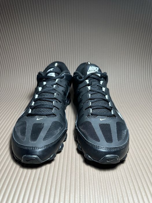 Nike Reax 8 TR buty oryginalne w rozmiarze 43