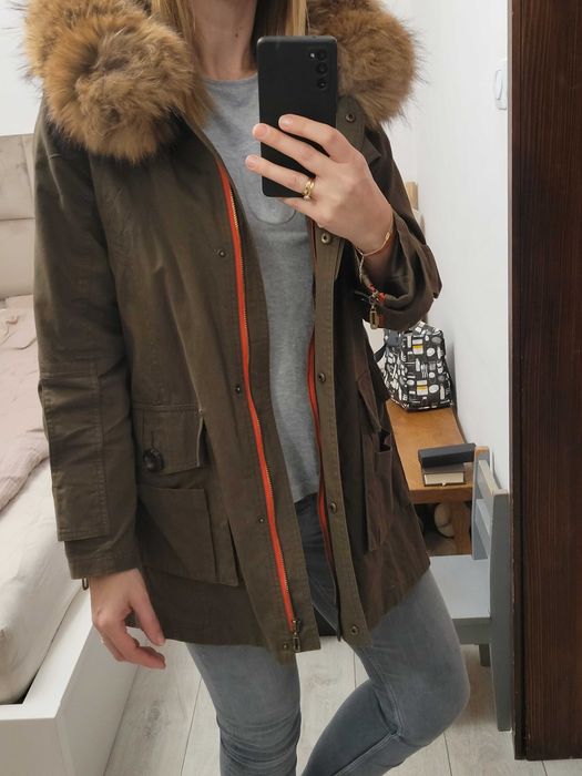 Parka ciemna zieleń futro z jenota M