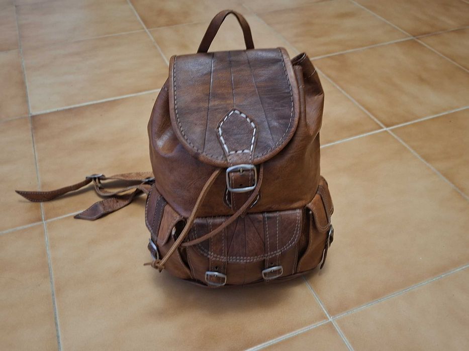 Mochila em pele/couro de qualidade, para CAÇA - NOVA