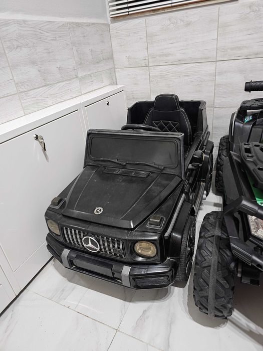 Auto na akumulator dla dzieci Mercedes