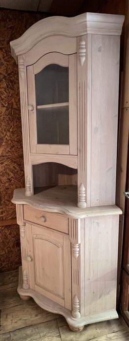 Komoda dębowa nazożna z witrynką