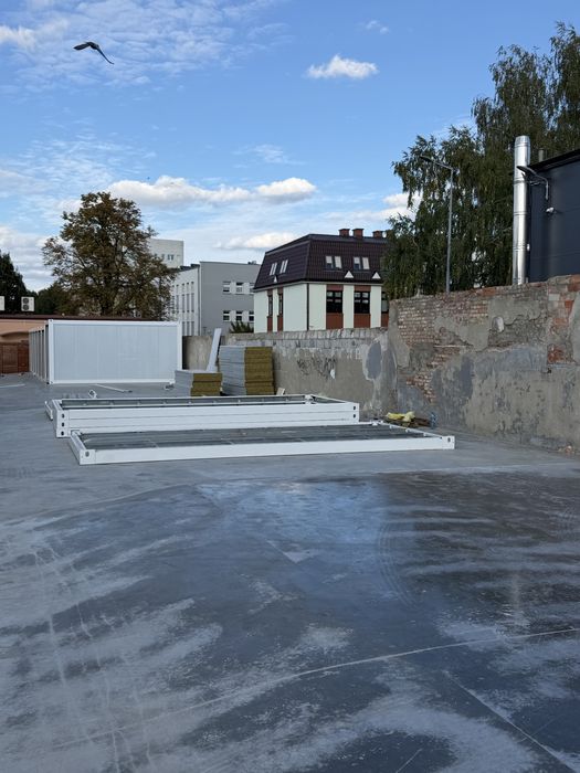 Do wynajecia NOWE garaże w CENTRUM Zduńskiej Woli!