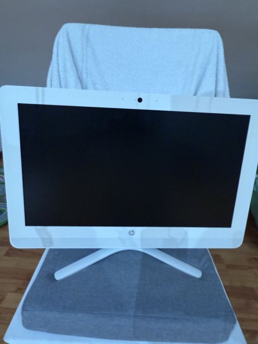 HP All-in-one Computer TPC-Q029-20 AMD / 16 GB /64586148935043120