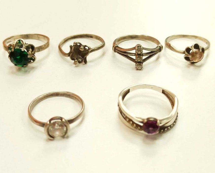 Коллекция серебряных колец