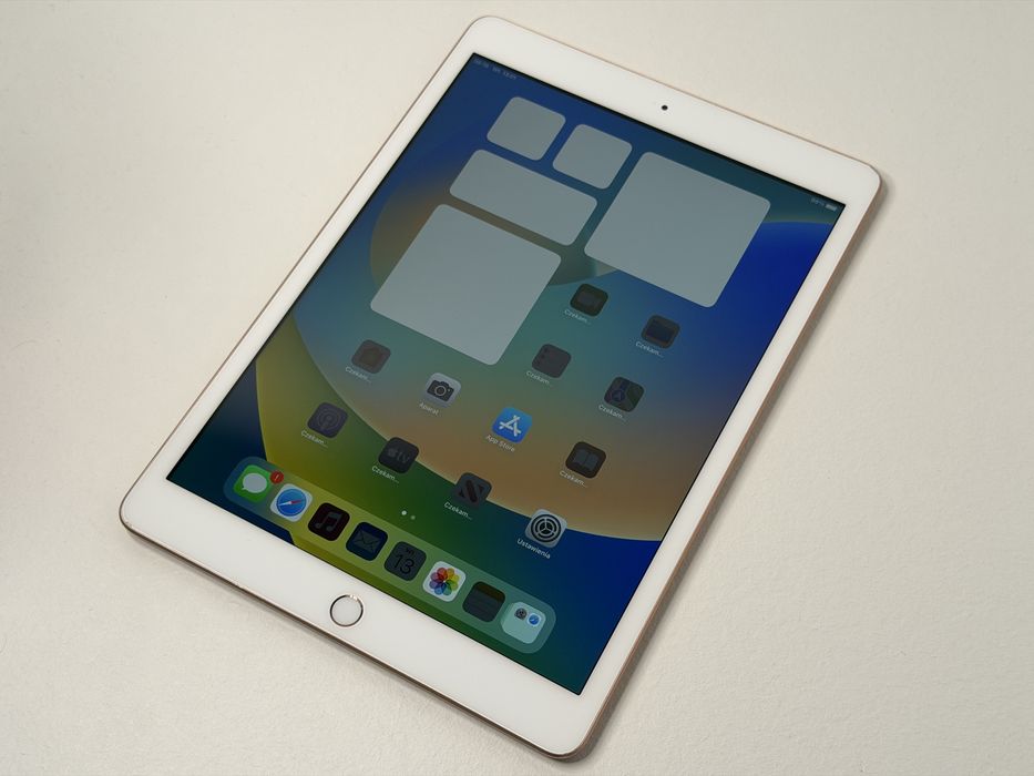 iPad 8. gen. (A2270) - 32GB - faktura VAT 23%