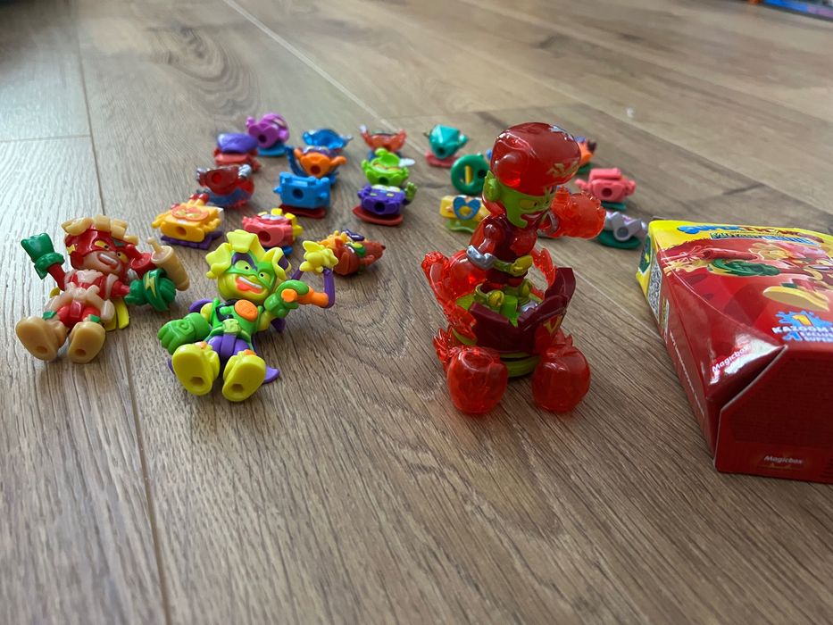 Superthings figurki zestaw