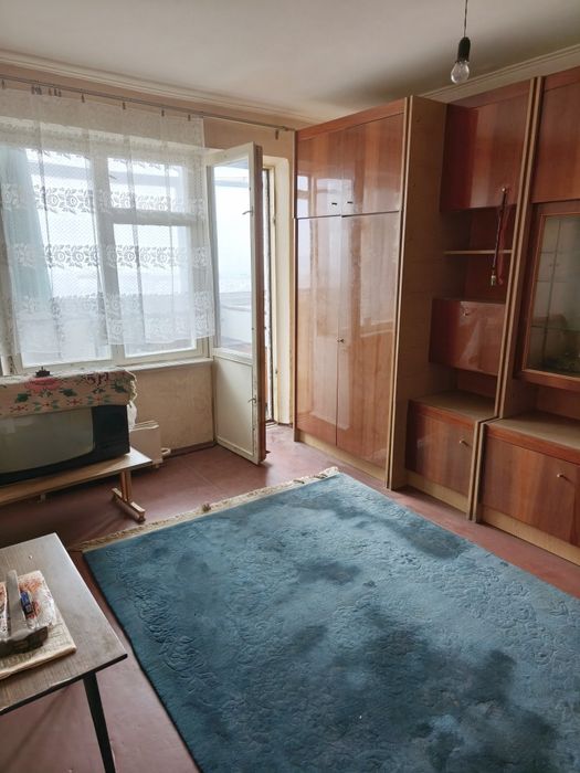 Продаю 1 кімнатну квартиру. Космонавтів. Електронна