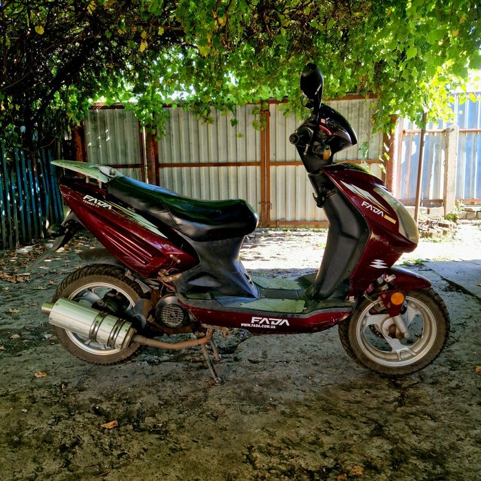 Продам скутер 80 кубов.