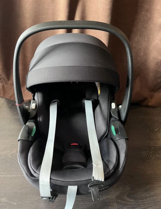 Fotekik samochodowy Maxi Cosi Peable 360 Pro z baza