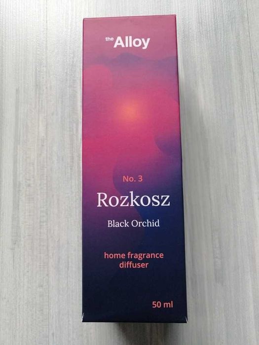 Aromatyczny dyfuzor zapachowy. Perfumy czarna orchidea. 50 ml. Nowy.